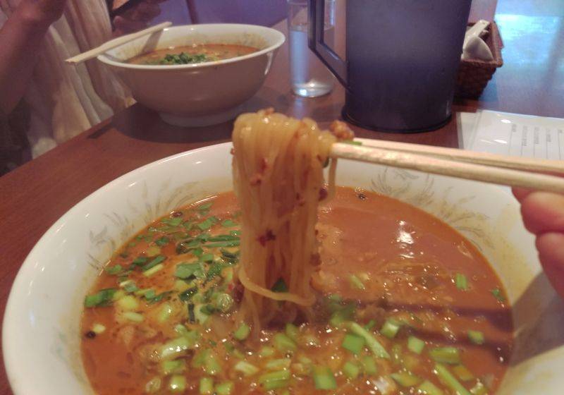 長城坦々麺