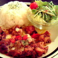 トマトＤｅチキン