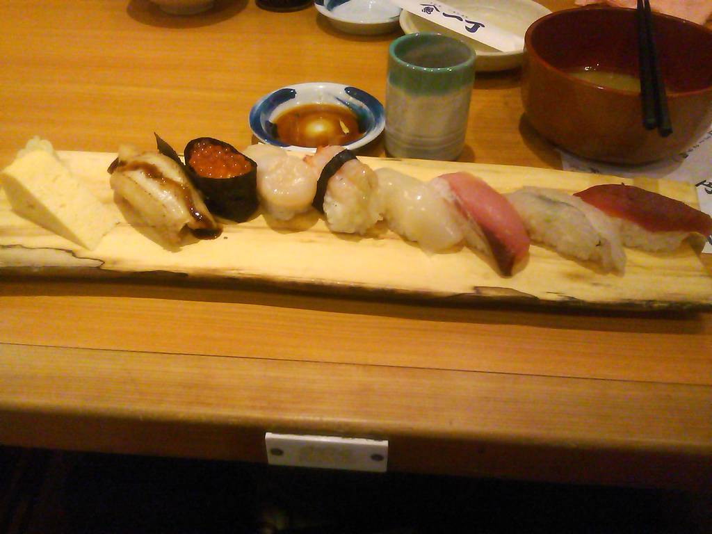 にぎり 8貫盛り