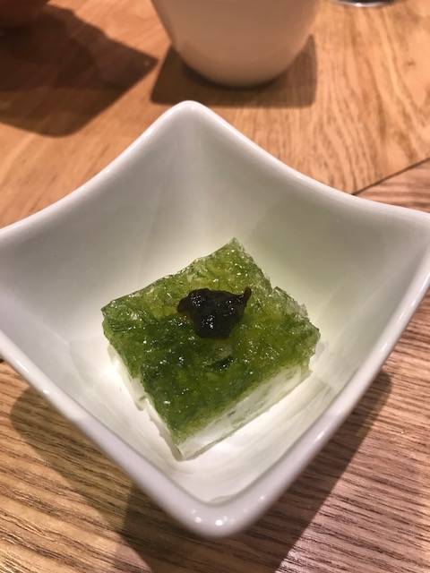 煮凝りと蒲鉾（お通し）