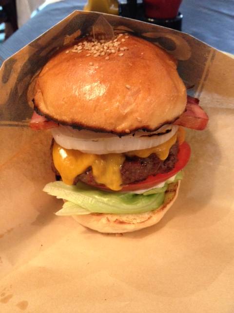 ビッグハンバーガー