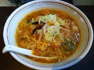 牛骨ラーメン（味噌）