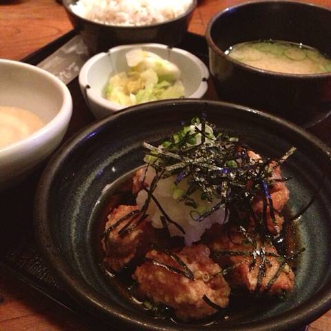 若鶏のみぞれかけとろろ定食