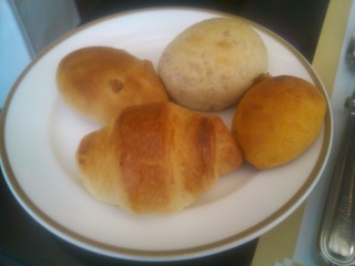 焼き立てパン食べ放題