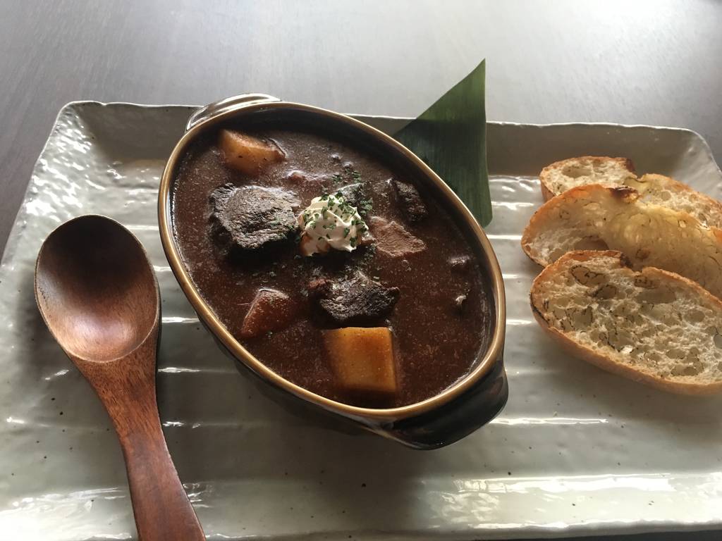 ビーフシチュー