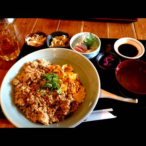 日替わり丼