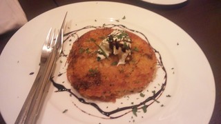 鮮魚のジャガイモ包み焼き　サワークリーム添え