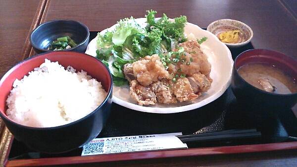 ジャンボから揚げ定食