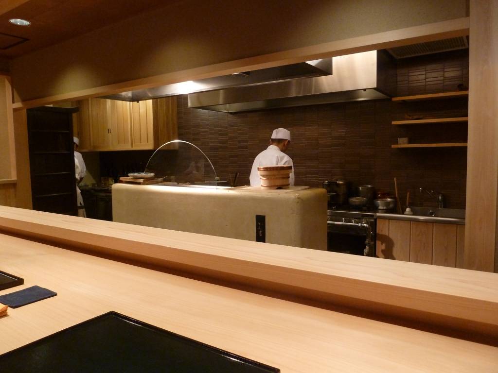 祗園 炭火割烹 いふき