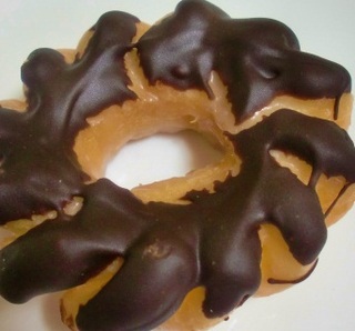 チョコレートグレーズドクルーラー