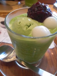 あずき白玉フロート