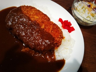 黒豚ミンチかつカレー