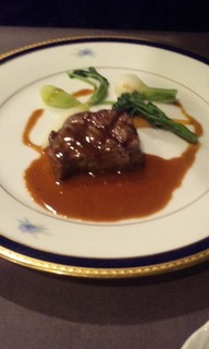 クリスマスディナー￥１００００蓼科産信州牛ロース肉のグリエ　信州赤ワインソース