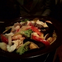 魚貝類と洋風野菜のトマト風味の蒸し鍋