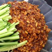 ジャージャー麺