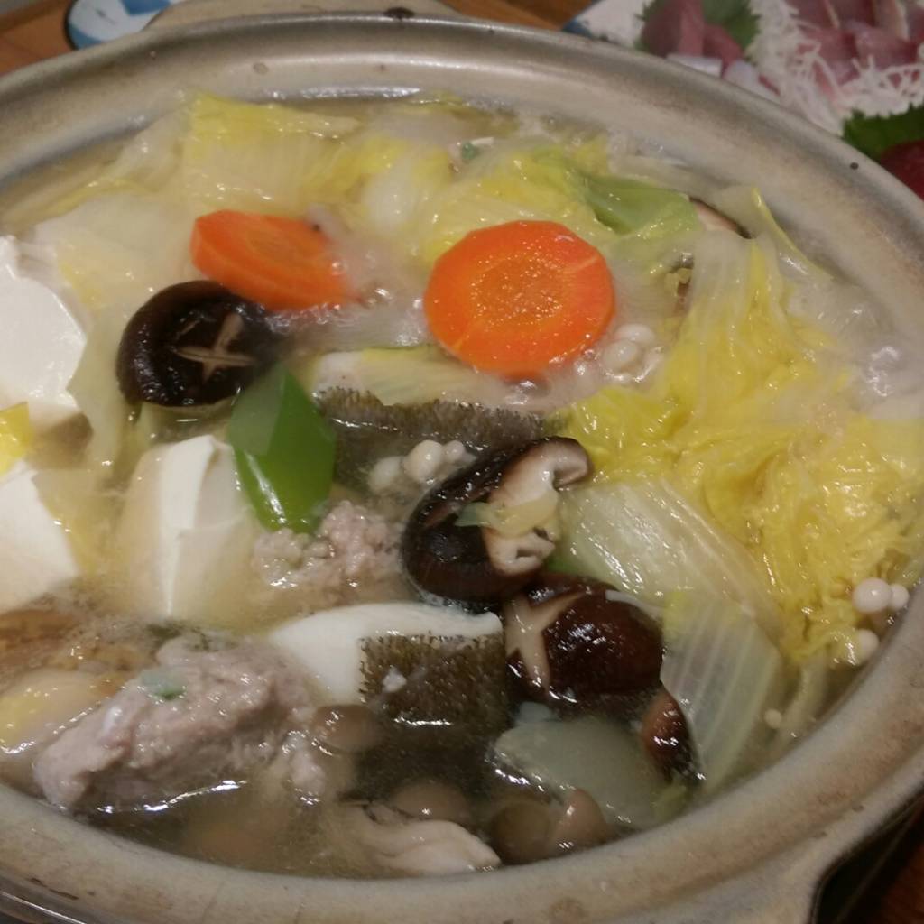 冬はやっぱり鍋でしょ。