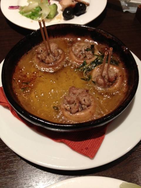 挽肉詰めマッシュルームのアヒージョ