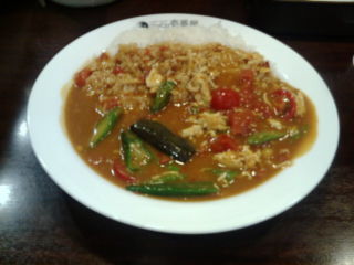 チキンと夏野菜カレー