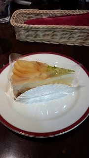 洋ナシとキャラメルのムース