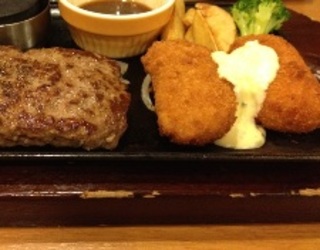 ビーフハンバーグステーキ＆帆立クリームコロッケ