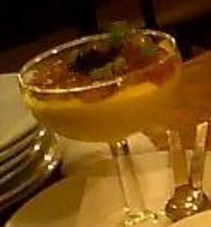 人参のムースとオマールコンソメのカクテル