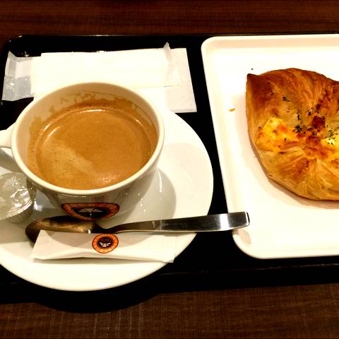 日替りパンモーニング コーヒーセット