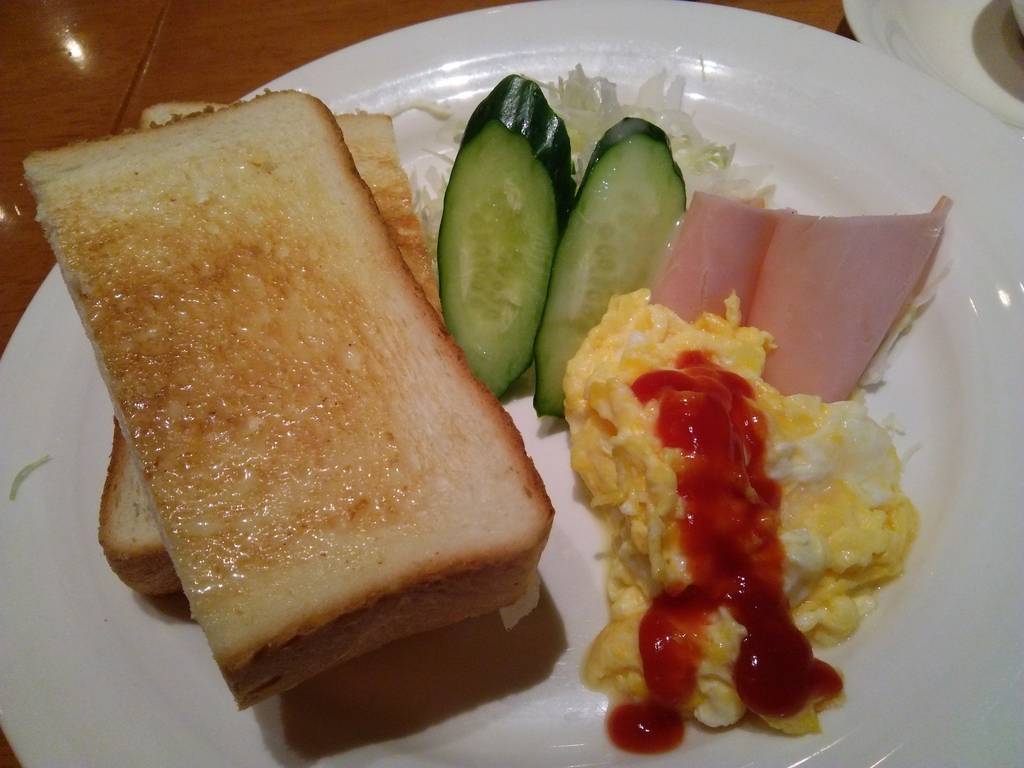 トーストモーニング