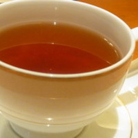 紅茶（ラプサンスーチョン）