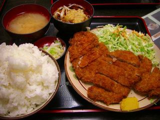 とんかつ定食