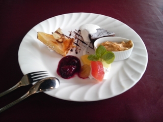 デザート盛り合わせ