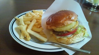 真夏の果実バーガー