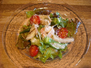 海老とオクラのチーズサラダ