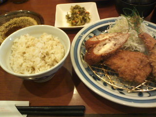 ロースかつとオランダかつランチ