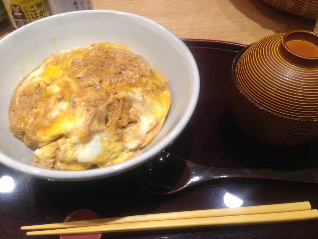 たまご丼
