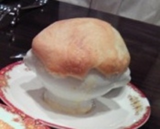 キノコのクリーム煮のつぼ焼き