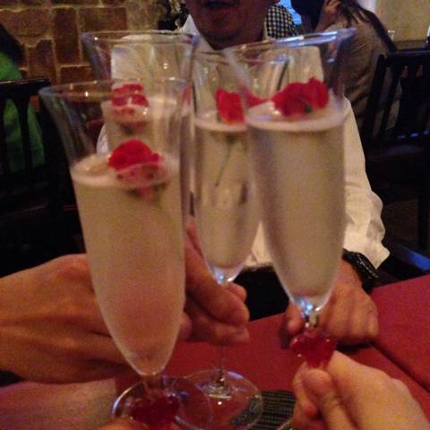 薔薇のスパークリングワイン