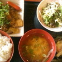 炭火豚バラ定食