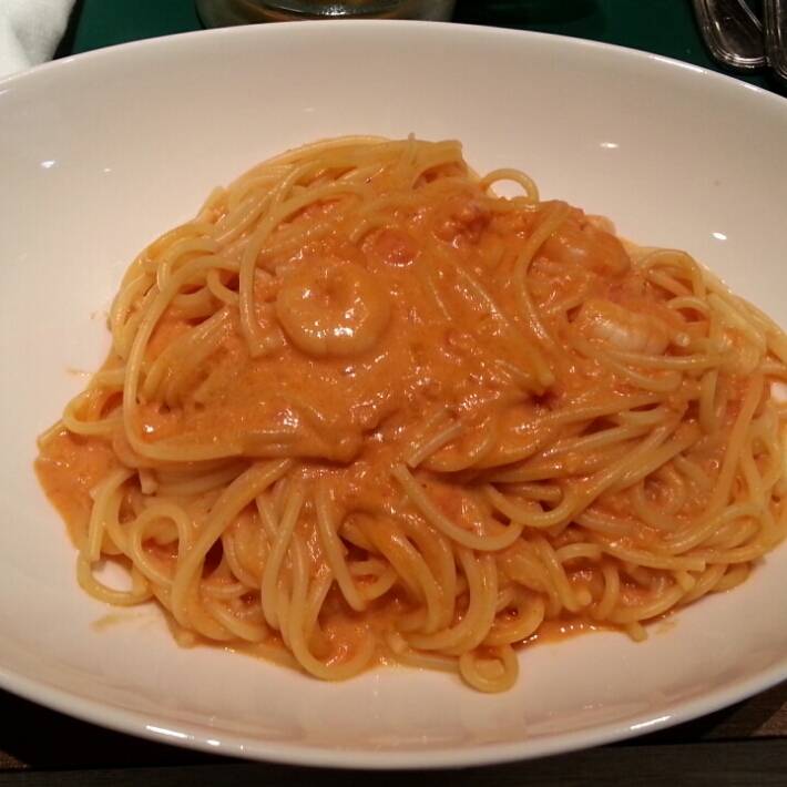 小海老のトマトクリームパスタ