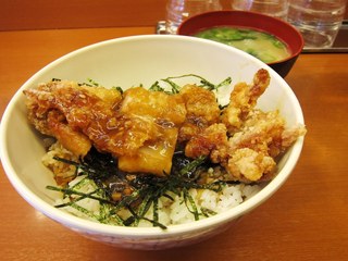 若鶏竜田丼