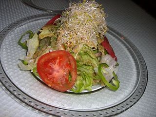 ガーデンサラダ