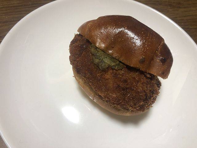 コロッケサンド