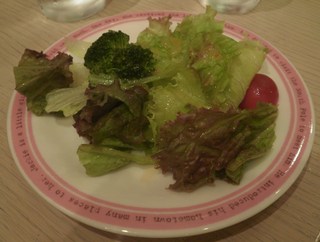 ジャッキーのデリシャースオムライス　森のきのことマオマオソースかけ