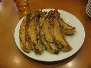 焼ギョーザ（一人前６ヶ）