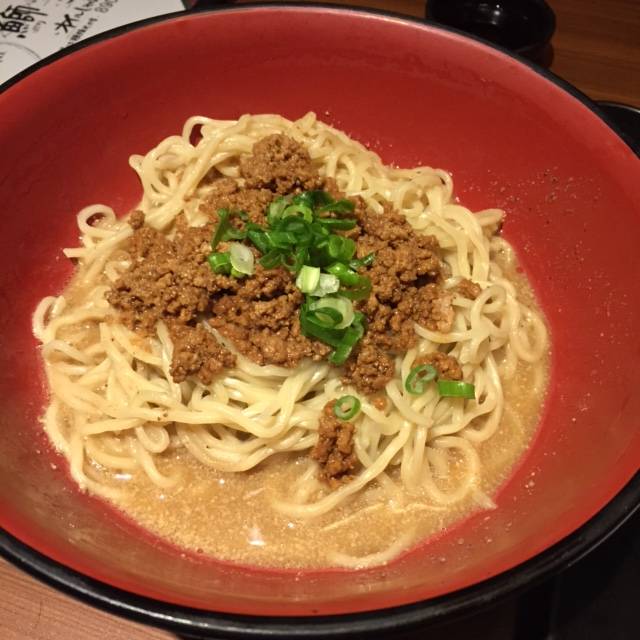 汁なし坦々麺