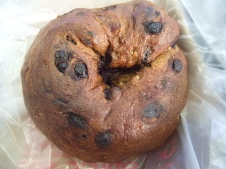 コーヒーとさつま芋とチョコチップベーグル