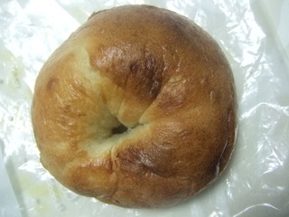 牛乳仕込みのベーグル