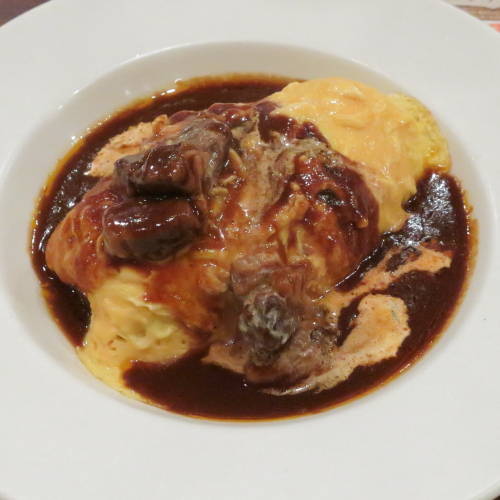 オムライスビーフシチューソース