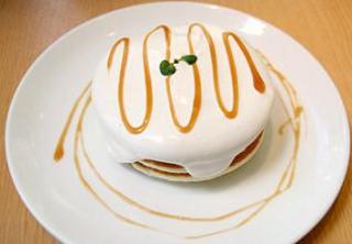 メープルクリームパンケーキ