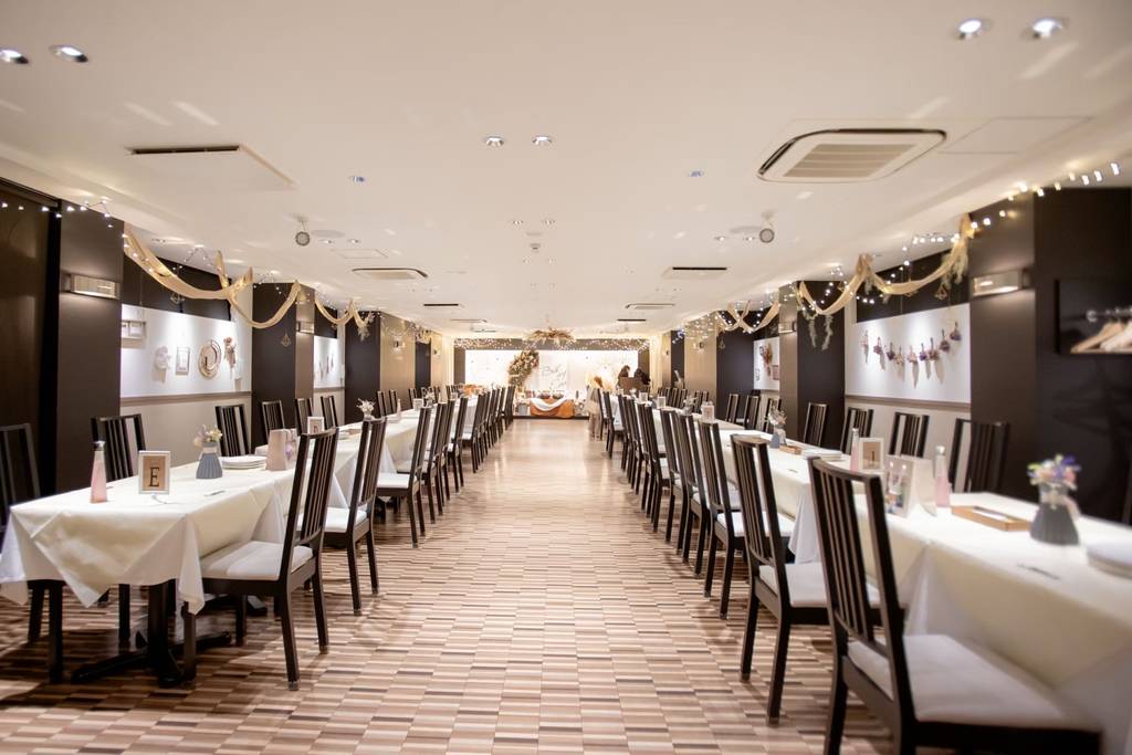 貸切専門ダイニングLover’s Mahalo（ラバー…