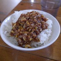 醤油ラーメン　ミニチャーシュウ丼